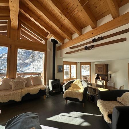 Modern Self-Catering Apartment With Matterhorn Views Zermatt Kültér fotó